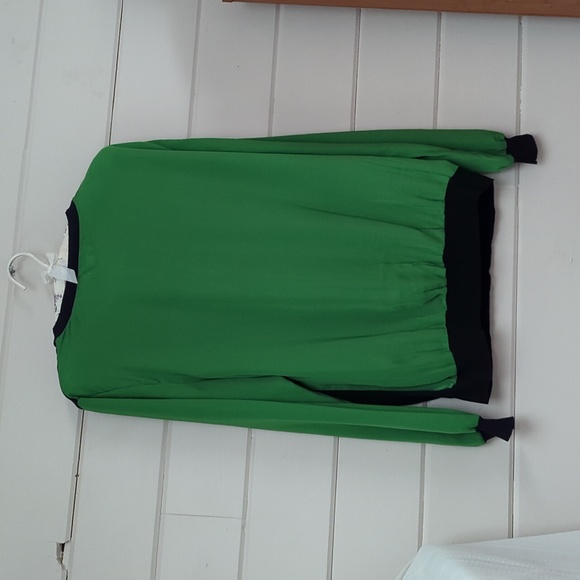 Long sleeve shirt, size L - Picture 2 of 4